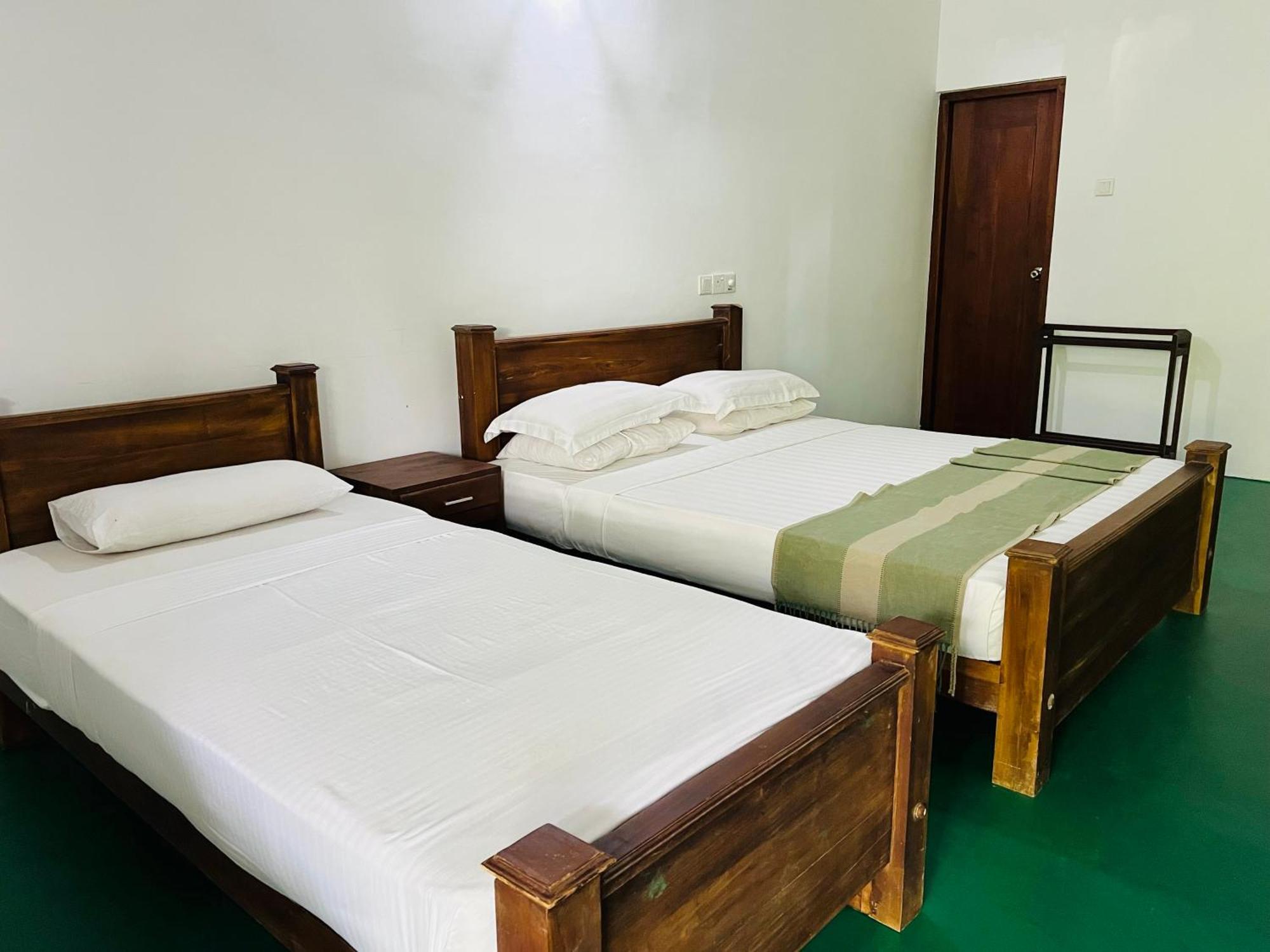 Kingfisher Resort & Retreat Sigiriya Eksteriør bilde