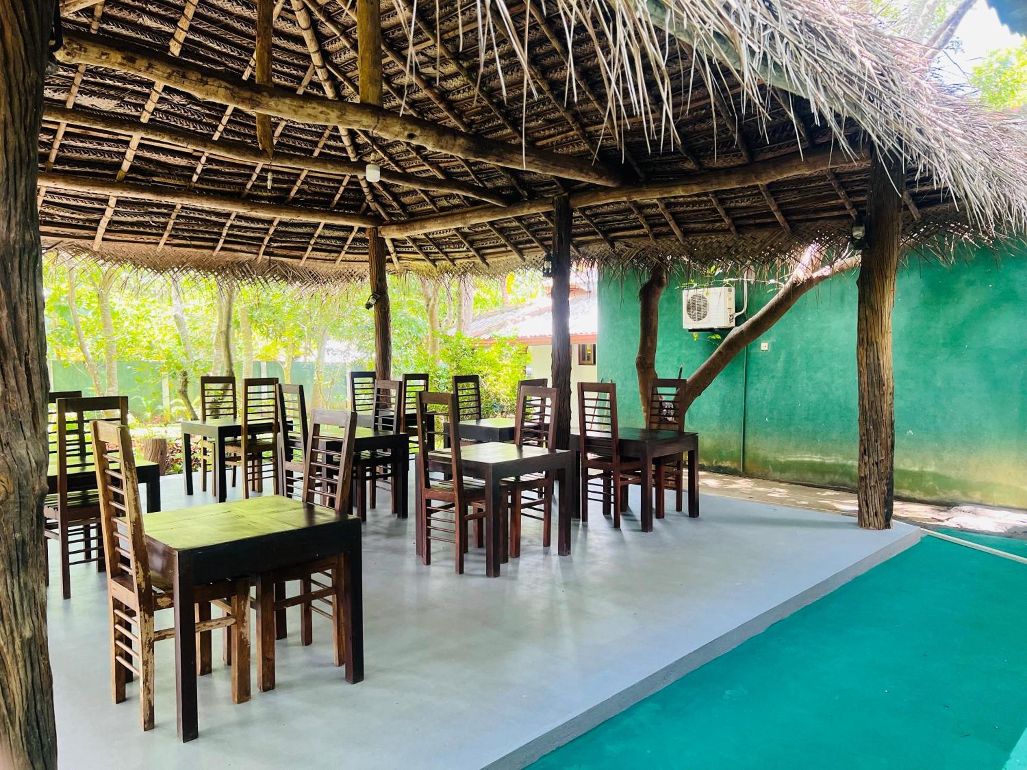 Kingfisher Resort & Retreat Sigiriya Eksteriør bilde